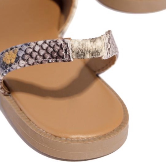 Snake Print Slingback Sandals - Picture 4 of 5